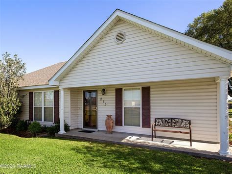 The 1,890 Square Feet single family home is a 3 beds, 2 baths property. . Zillow carencro la